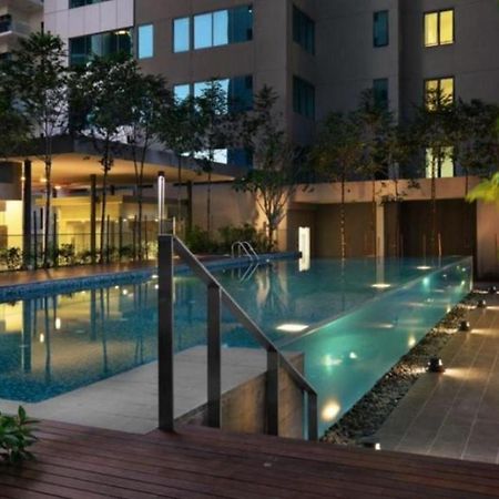 Mercu Summer Suites Klcc By Comfort Suites Куала-Лумпур Экстерьер фото