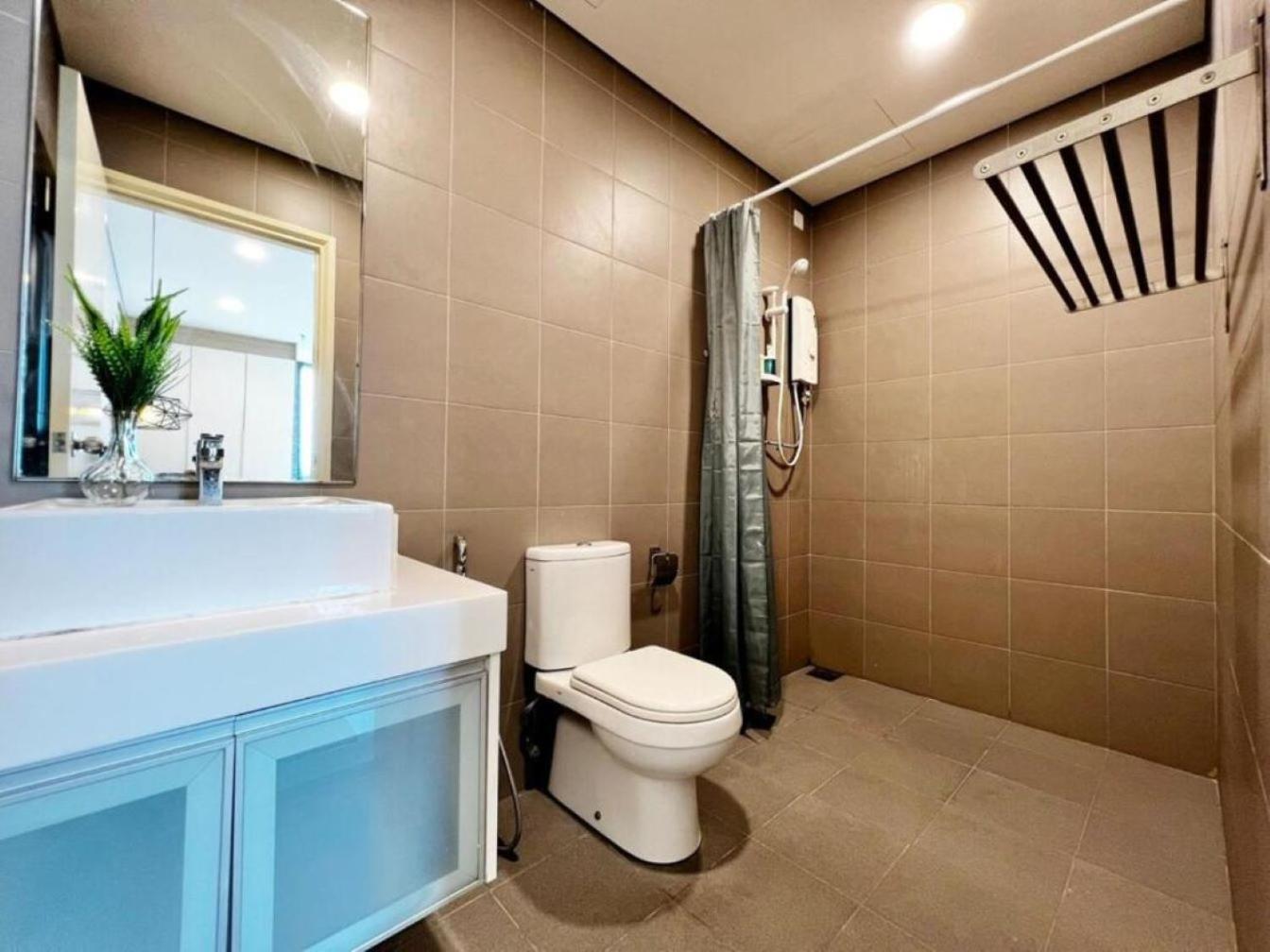 Mercu Summer Suites Klcc By Comfort Suites Куала-Лумпур Экстерьер фото