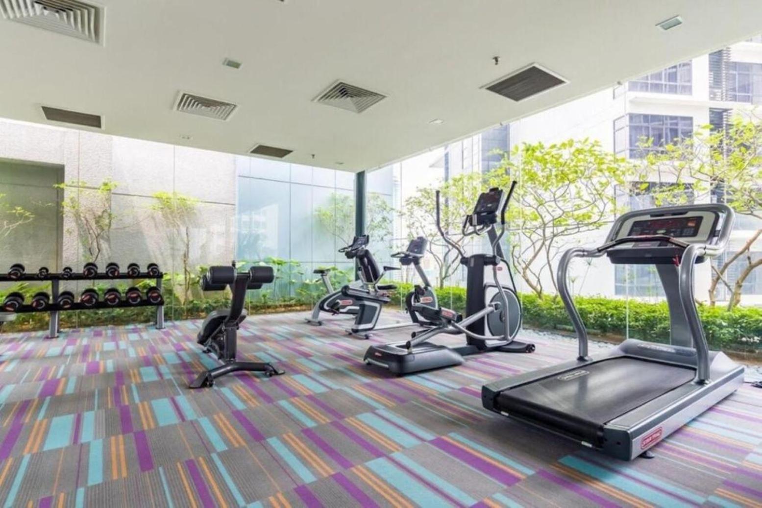 Mercu Summer Suites Klcc By Comfort Suites Куала-Лумпур Экстерьер фото