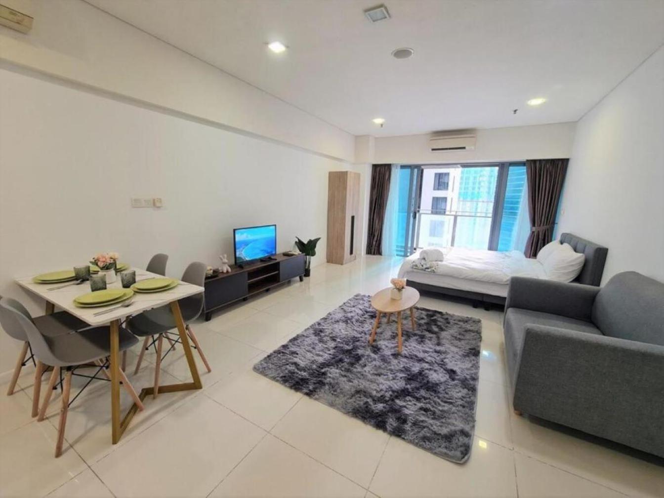 Mercu Summer Suites Klcc By Comfort Suites Куала-Лумпур Экстерьер фото